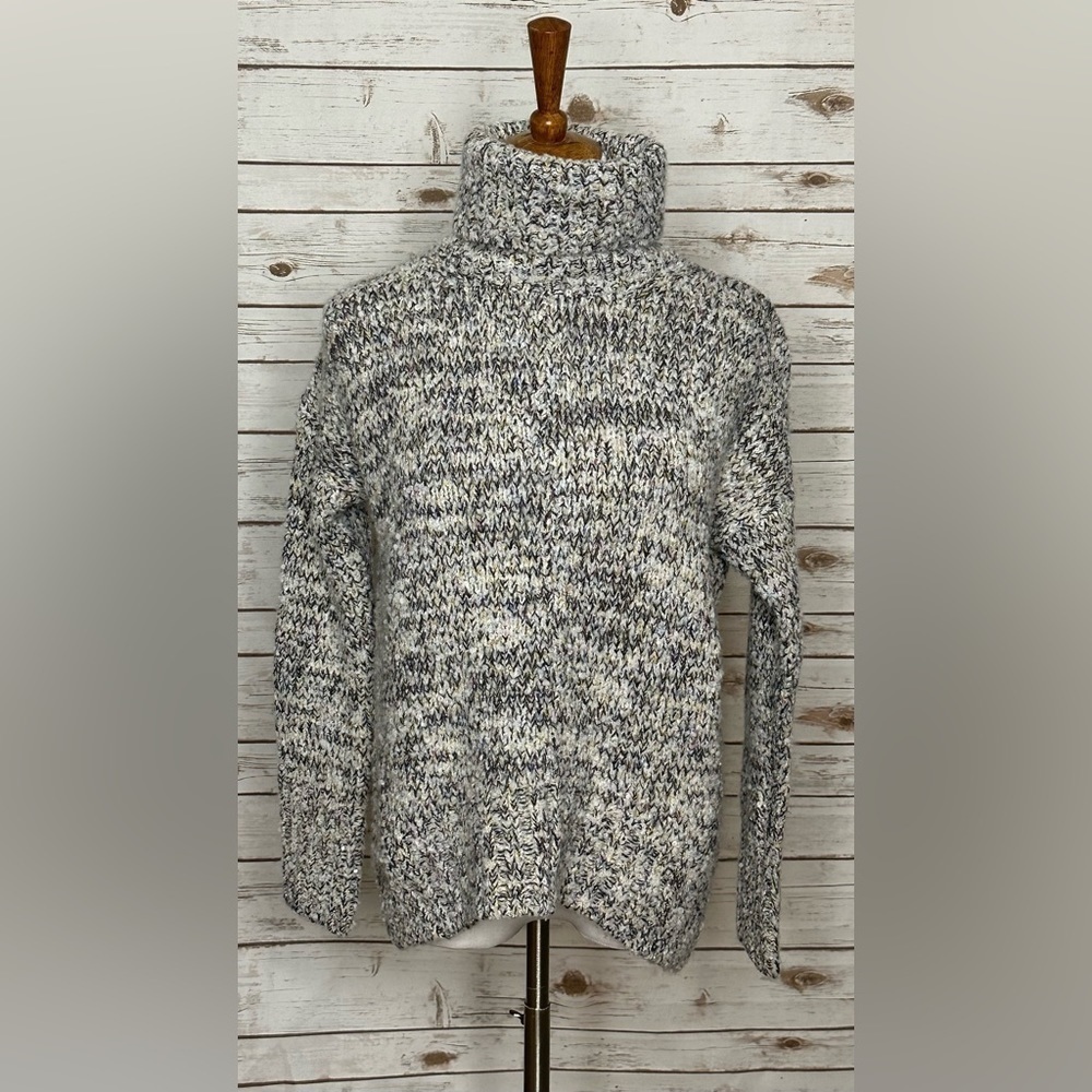Lou & Grey oversized chunky marled turtleneck sweater